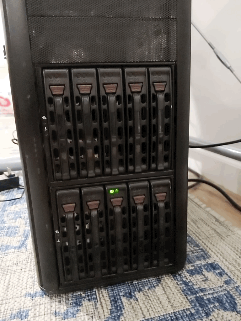 Picture of stuck LEDs on hard drive cage